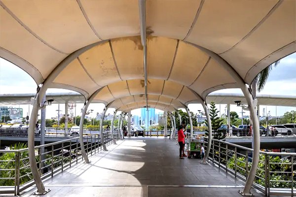 walk-way-airport